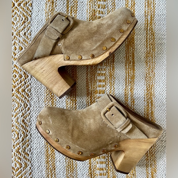 VERONICA BEARD “Dacey” Clogs - Picture 3 of 4